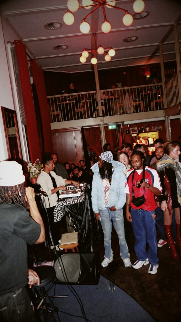 Exp. Share Records at Contra Amsterdam live november 1st 2025